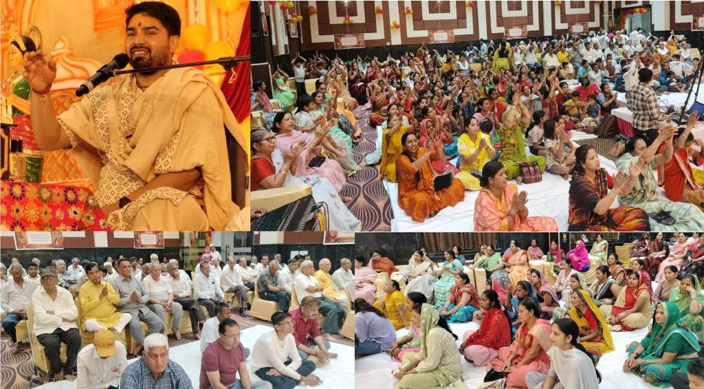 Devotees Overcome with Emotion Upon Hearing the Account of Bharats Character During the Katla Ramlilas Shri Ram Katha